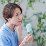 月島（中央区佃）の歯医者、佃2丁目歯科で、更年期で歯がしみる？女性ホルモンと知覚過敏の意外な関係と対処法について解説